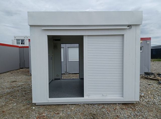 Contenedor Bar 3,5 × 3,03 m – Persiana Frontal & Puerta Trasera, Listo para Servir - Imagen 7
