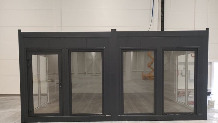 Oficina Contenedor 36 m² (6 × 6 m) – Aislada, con Baño y Kitchenette Listos para Usar - Imagen 3