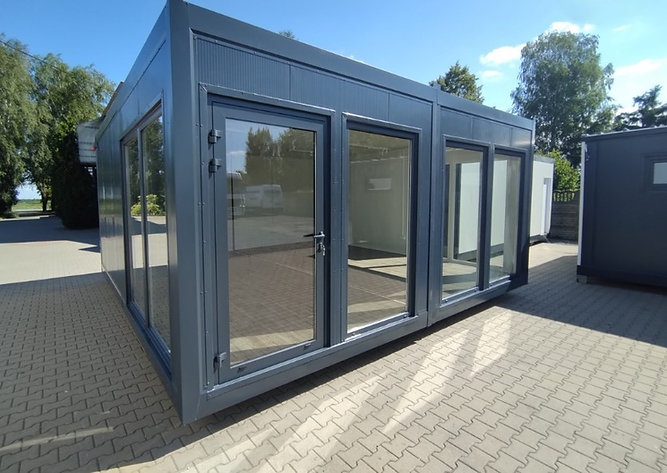 Oficina Contenedor 36 m² (6 × 6 m) – Aislada, con Baño y Kitchenette Listos para Usar