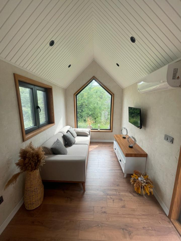Tiny House 8 × 2,55 m totalmente equipada 3