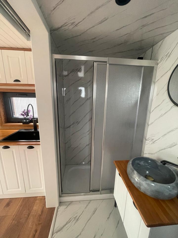 Tiny House 8 × 2,55 m totalmente equipada 3